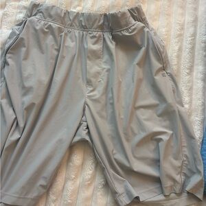 Kenneth Cole Light Gray Athletic Shorts